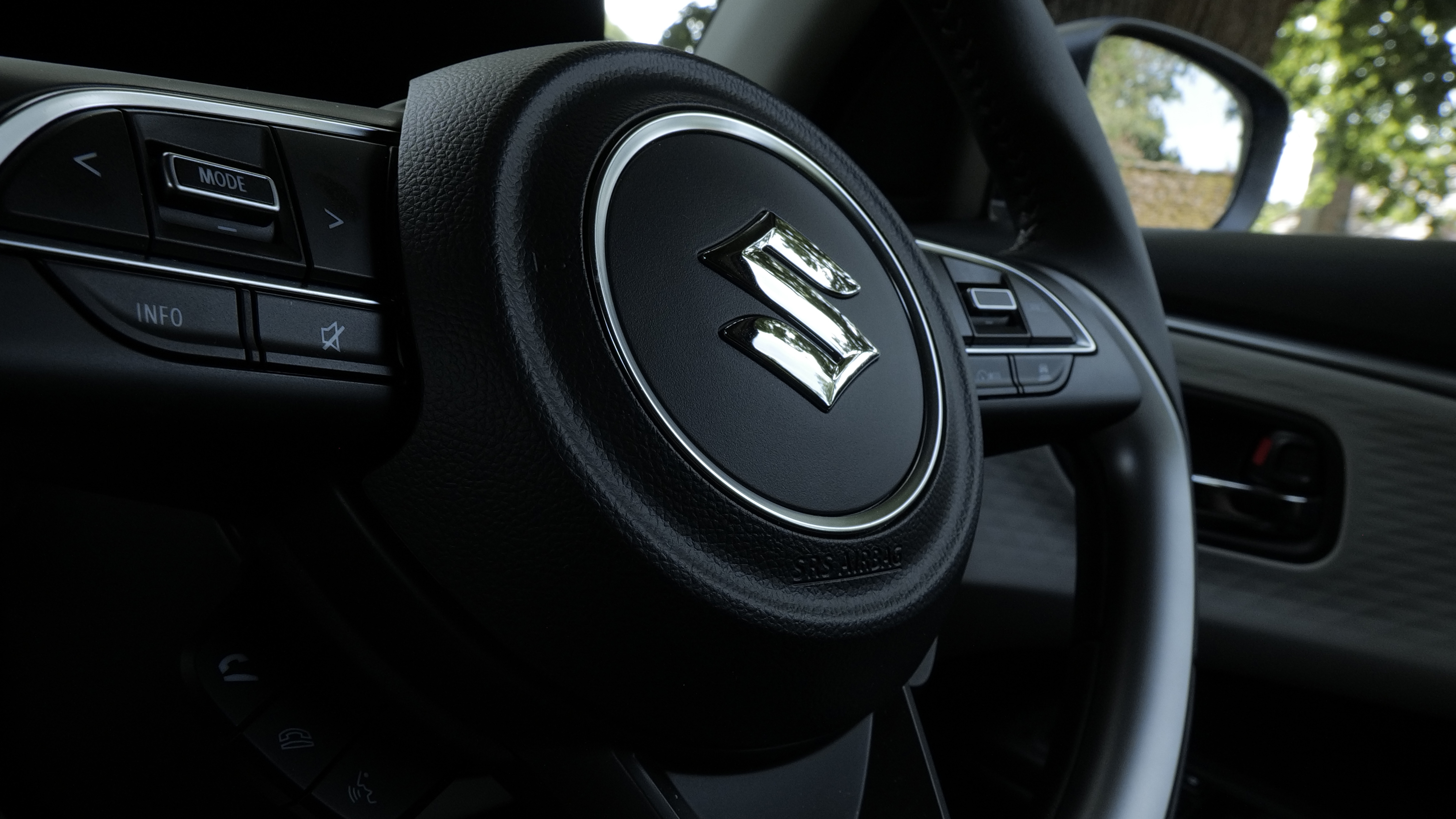 SUZUKI SWIFT HATCHBACK 1.2 Mild Hybrid Motion 5dr CVT